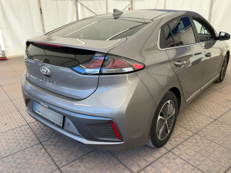 Hyundai IONIQ 1.6 Hybrid Style — zdjęcie 6