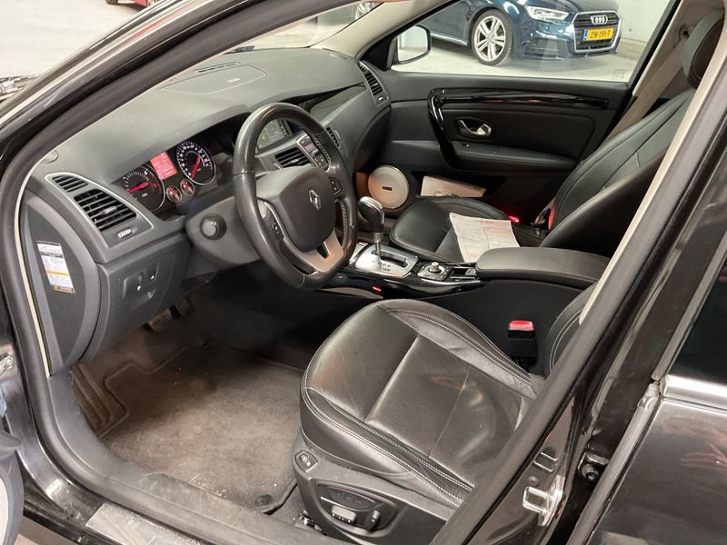 Renault Laguna 1.5 dCi BOSE Edition — zdjęcie 3