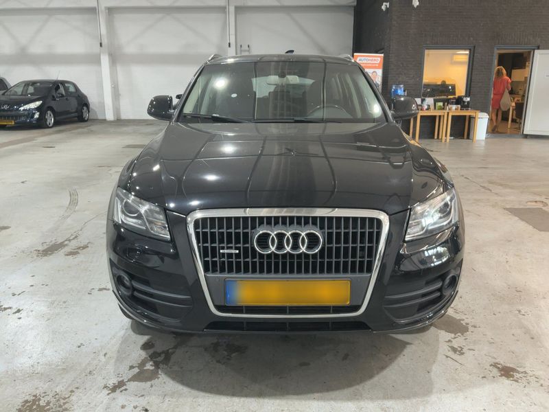 Audi Q5 2.0 TDI quattro 2010 – снимка 14