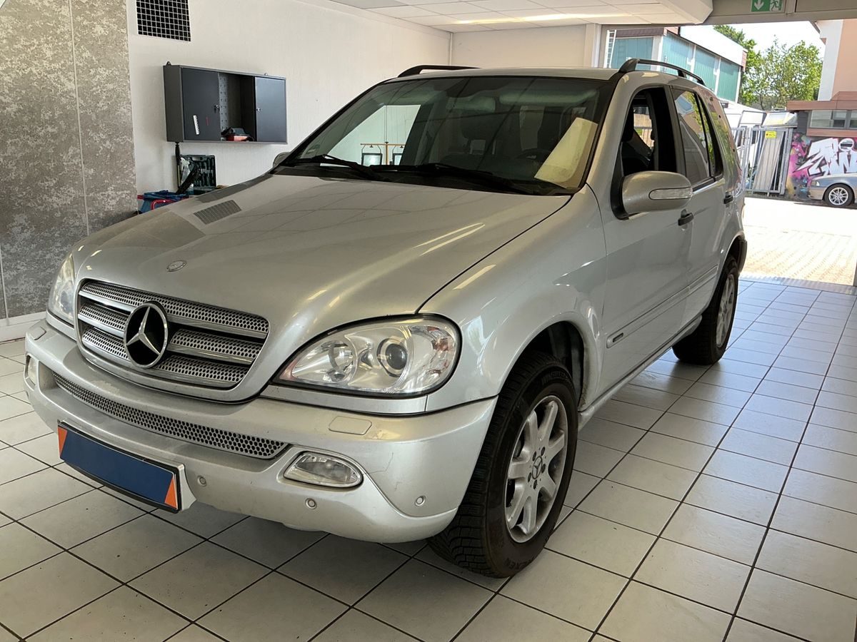Mercedes-Benz M-Klasse 2004