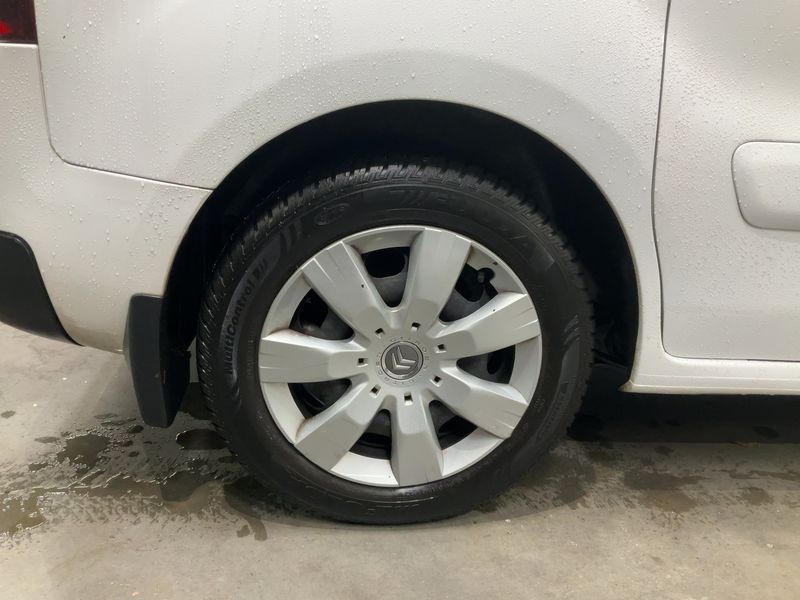 Citroen Berlingo 1.6 Blue-HDi Selection 2018 – снимка 9