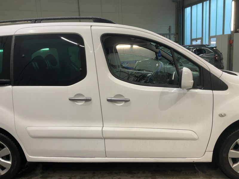 Citroen Berlingo 1.6 Blue-HDi Selection 2018 – снимка 10