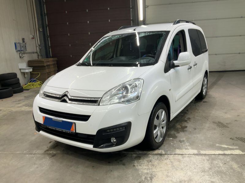 Citroen Berlingo 1.6 Blue-HDi Selection 2018 – снимка 1