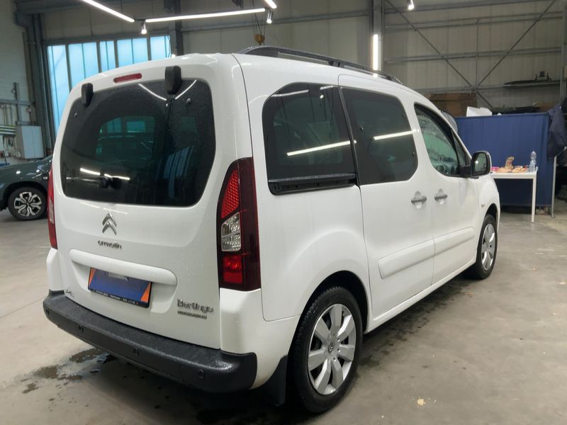 Citroen Berlingo 1.6 Blue-HDi Selection 2018 – снимка 8