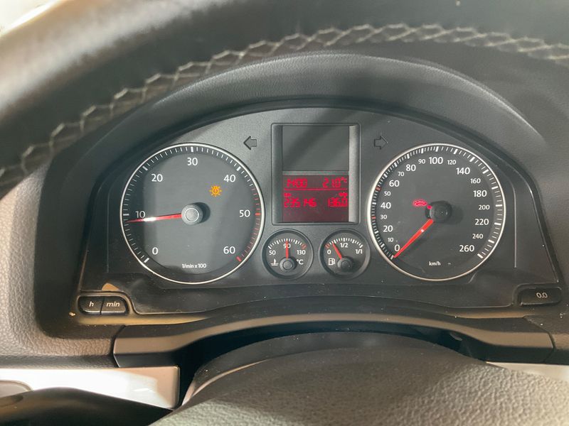 Volkswagen Golf V 1.9 TDI Rabbit — zdjęcie 4