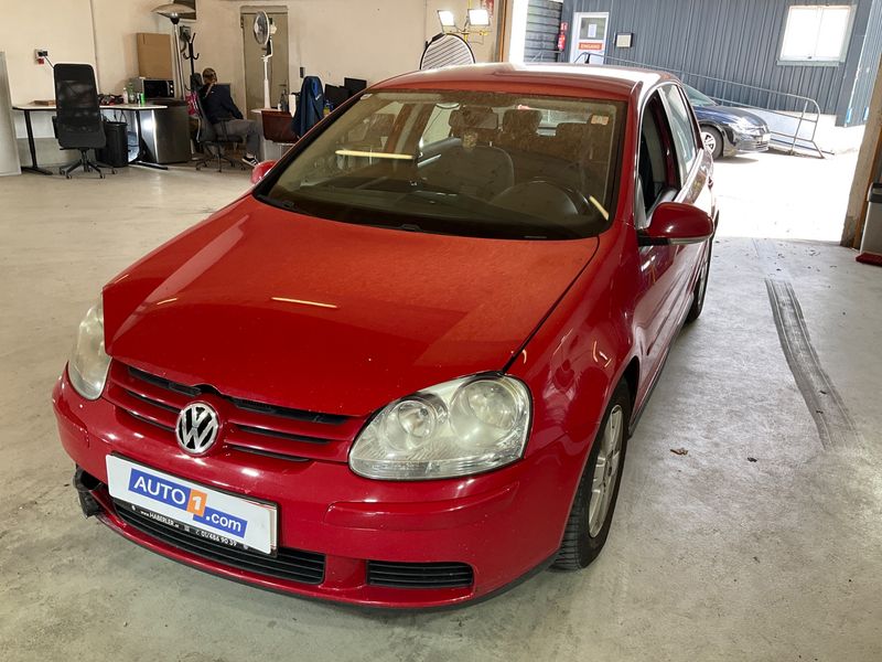 Volkswagen Golf V 1.9 TDI Rabbit — zdjęcie 1