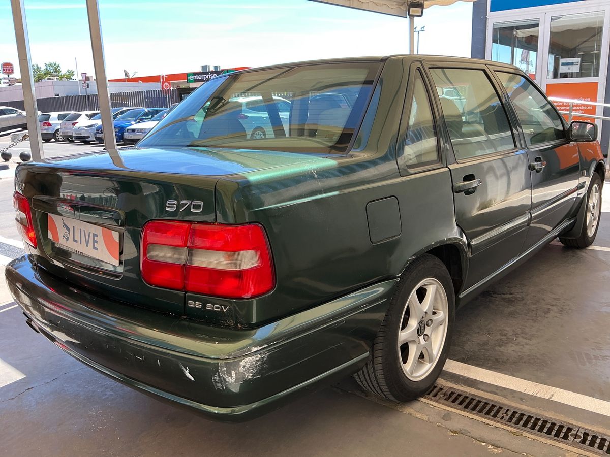Volvo S70 2.5