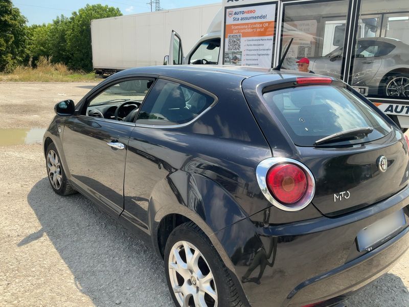 Alfa Romeo MiTo 1.6 JTD Distinctive — zdjęcie 3