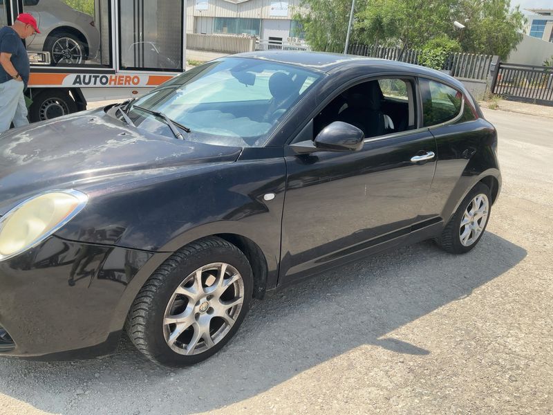 Alfa Romeo MiTo 1.6 JTD Distinctive — zdjęcie 2