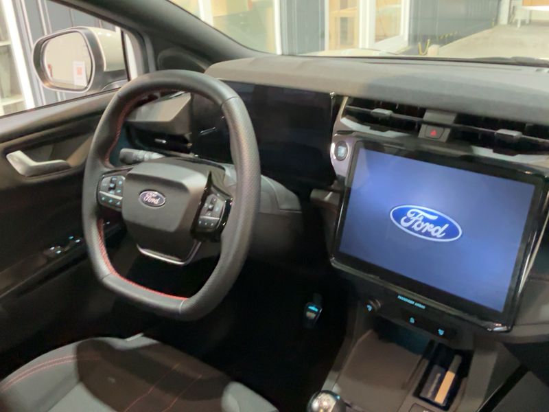 Ford Puma 1.0 EcoBoost Mild-Hybrid ST-Line — zdjęcie 14