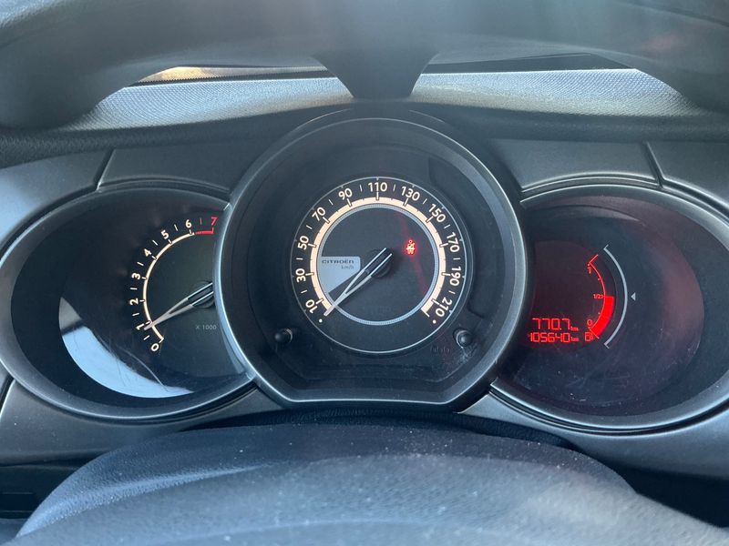 Citroen C3 1.2 VTi Feel Edition — zdjęcie 4