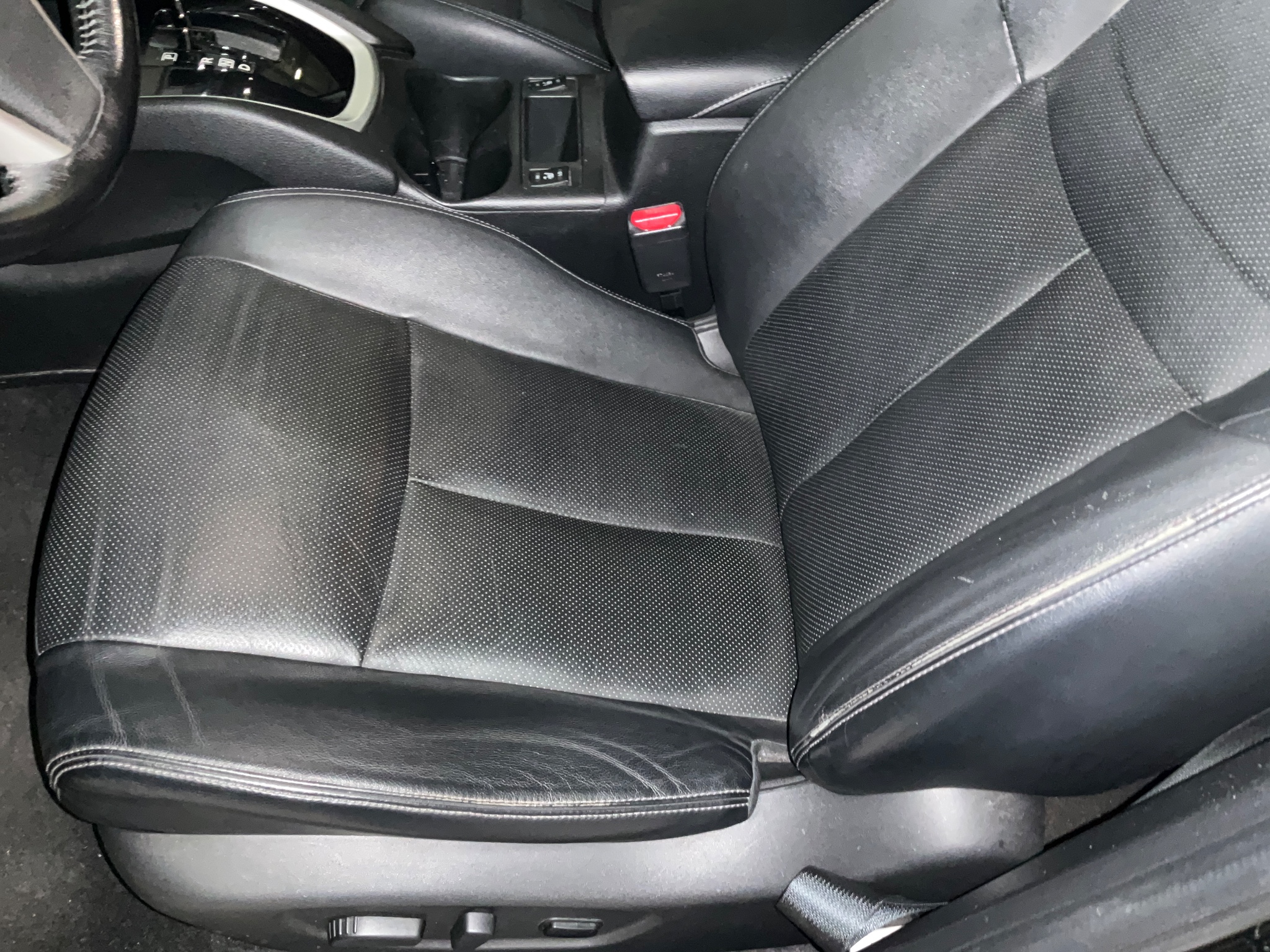 Nissan X-Trail 1.6 dCi Business photo Nissan X-Trail 1.6 dCi Business