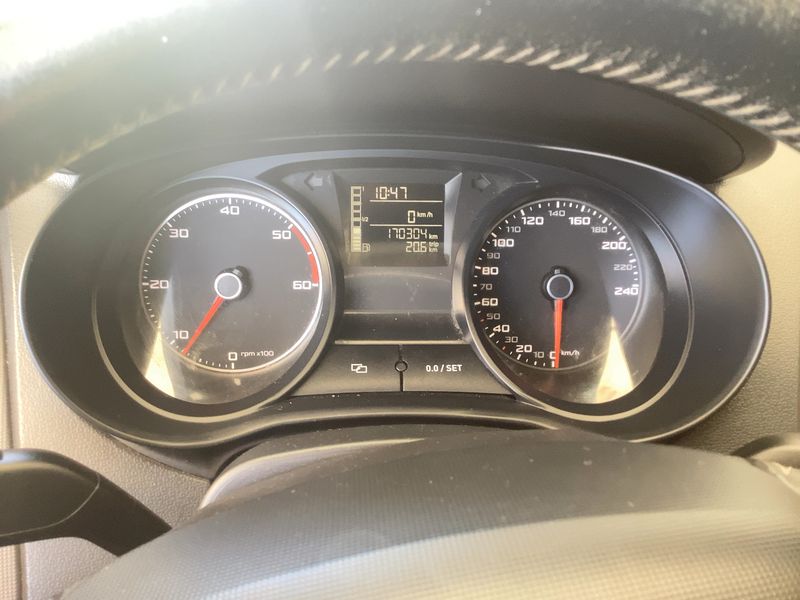 Seat Ibiza 1.6 TDI Style 2012 – снимка 18