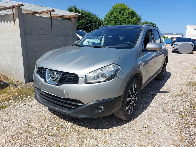 Nissan Qashqai+2