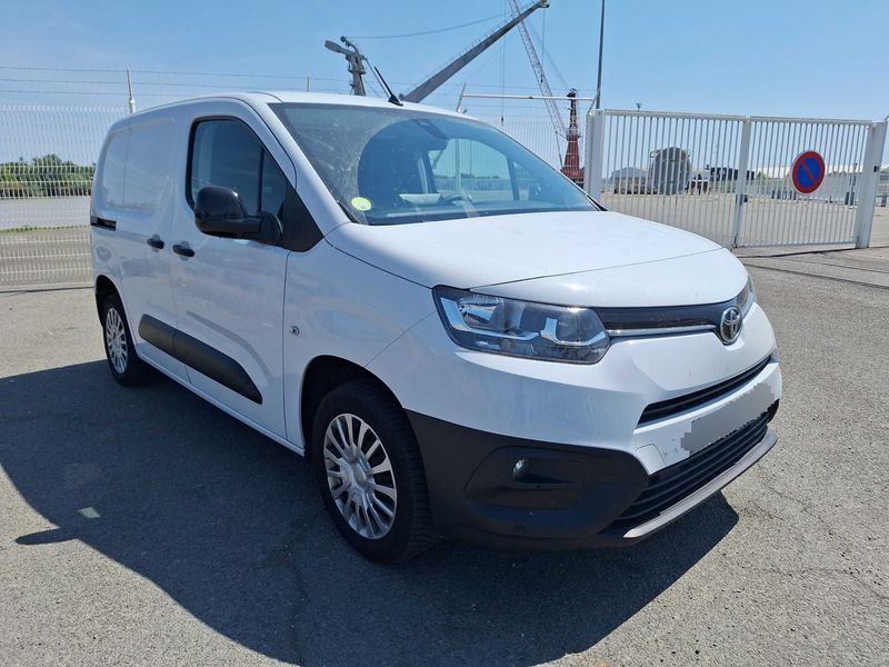 Toyota ProAce City 1.5 D-4D L1 Comfort — zdjęcie 6