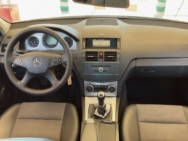 Mercedes-Benz C-Klasse C 220 CDI Avantgarde 2009 – снимка 17