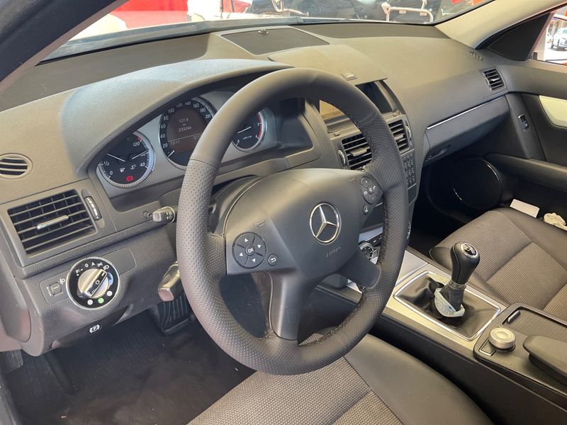 Mercedes-Benz C-Klasse C 220 CDI Avantgarde 2009 – снимка 23