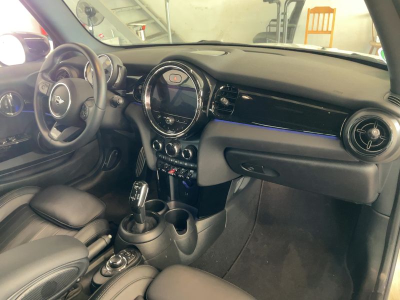MINI Cabrio Cooper S John Cooper Works Trim — zdjęcie 12