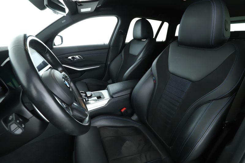BMW 3er 320d Mild-Hybrid Advantage 2022 – снимка 16