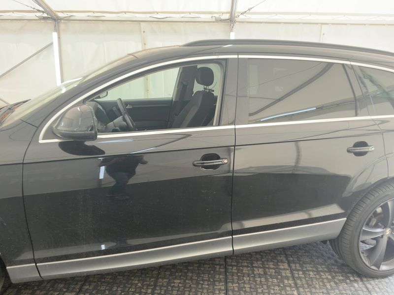 Audi Q7 3.0 V6 TDI quattro — zdjęcie 4