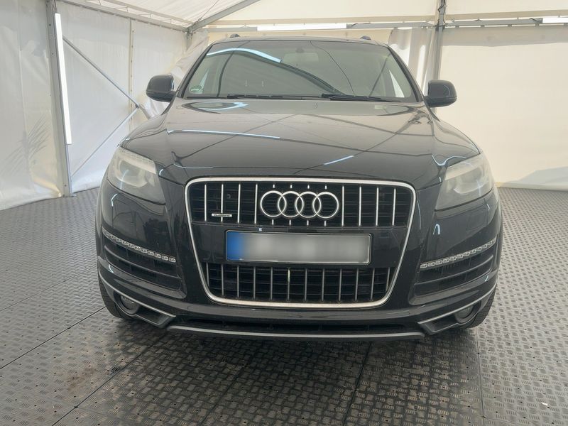 Audi Q7 3.0 V6 TDI quattro — zdjęcie 9