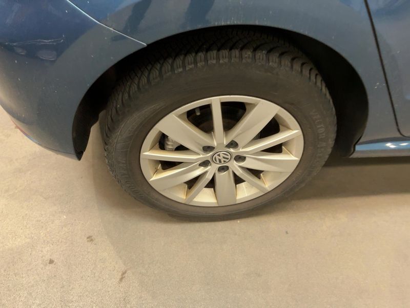 Volkswagen Polo 1.4 TDI Comfortline BlueMotion Tech 2015 – снимка 9