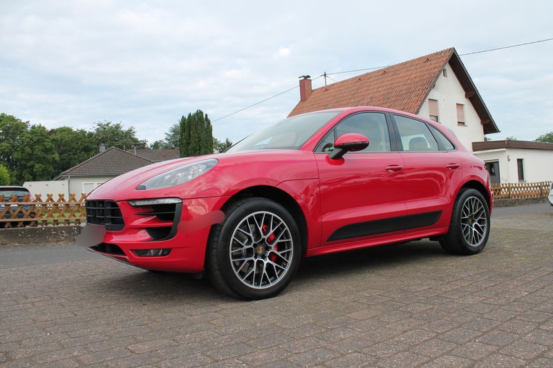Porsche Macan GTS
