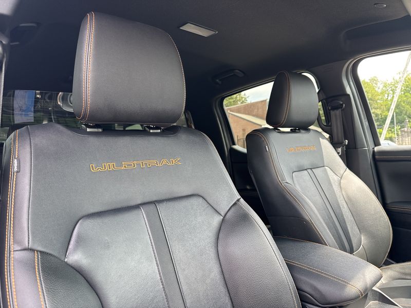 Ford Ranger 2.0 TDCi EcoBlue Wildtrak e-4WD Doppelkabine — zdjęcie 20