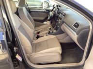 Volkswagen Golf VI 2.0 TDI Advance 2009 – снимка 16