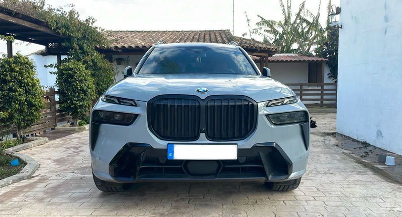 BMW X7 xDrive 40d Mild-Hybrid M Sport — zdjęcie 7
