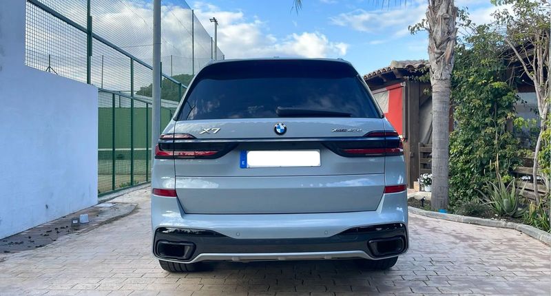BMW X7 xDrive 40d Mild-Hybrid M Sport — zdjęcie 4