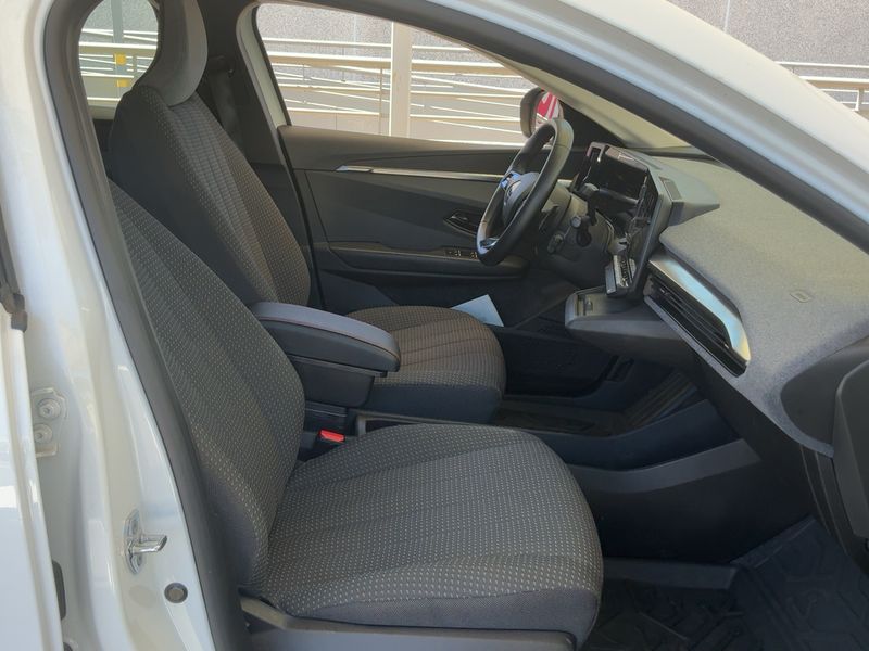Renault Megane E-Tech EV60 Equilibre — zdjęcie 11