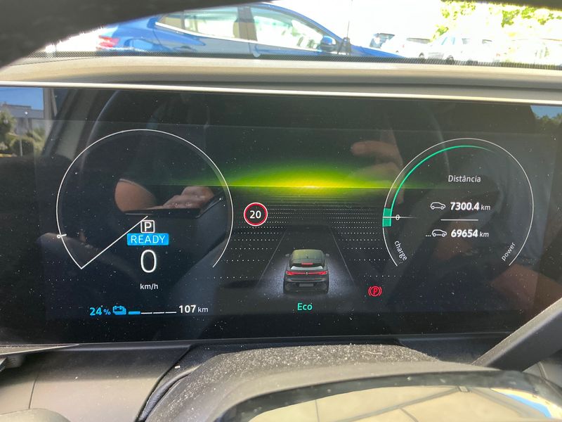 Renault Megane E-Tech EV60 Equilibre — zdjęcie 13