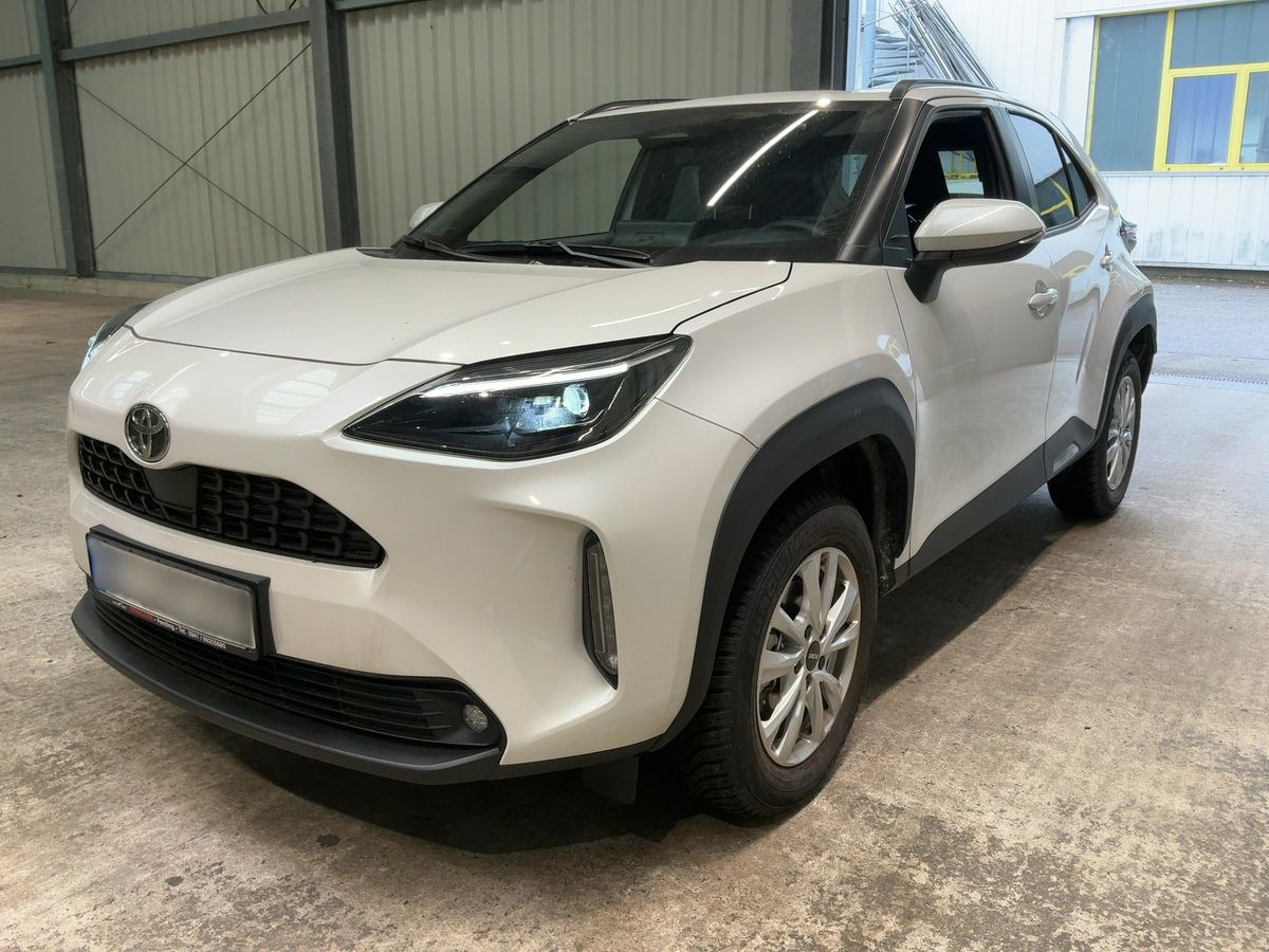 Toyota Yaris 2024 — photo 1