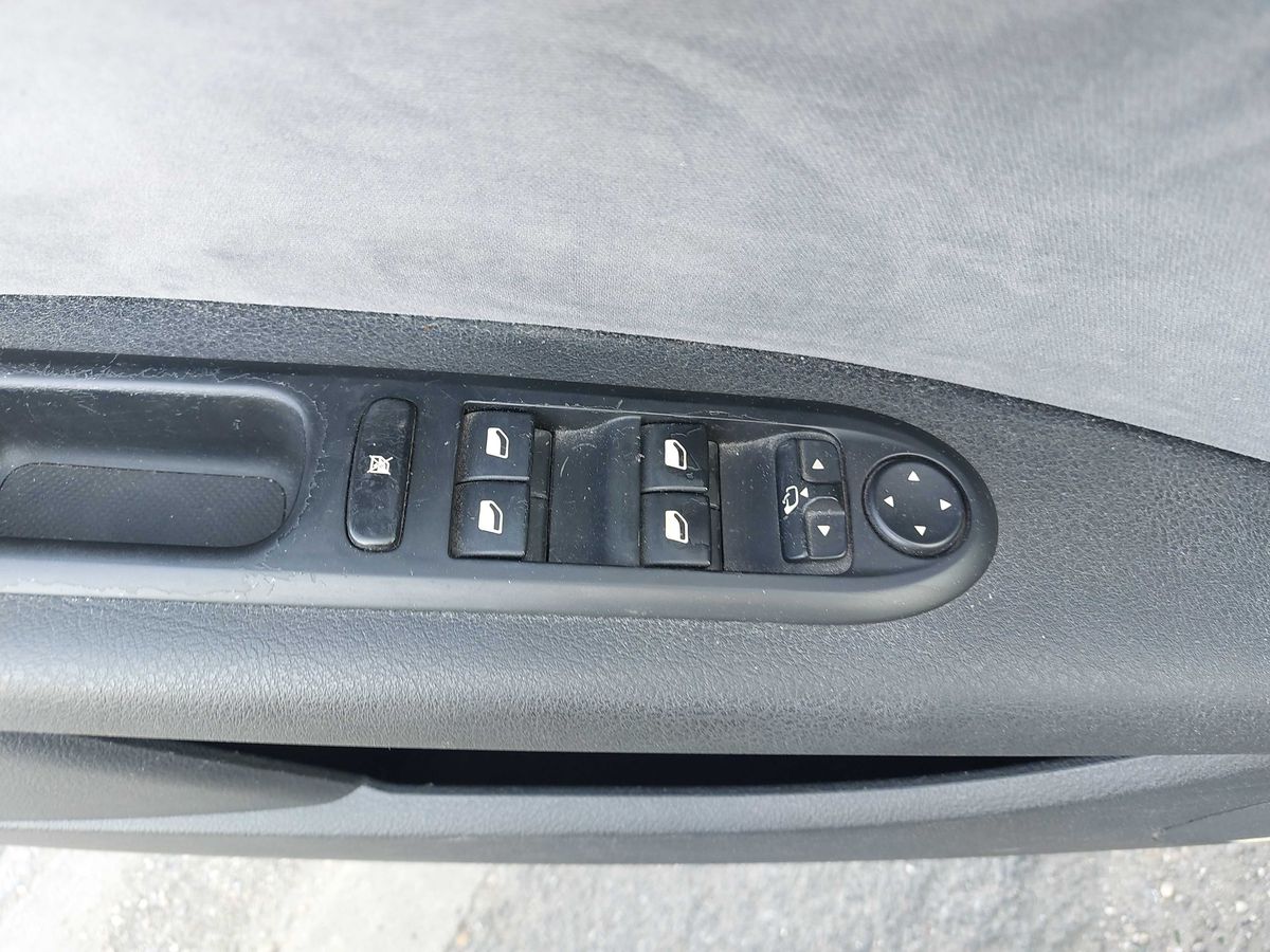 Peugeot 407 2007 — photo 79