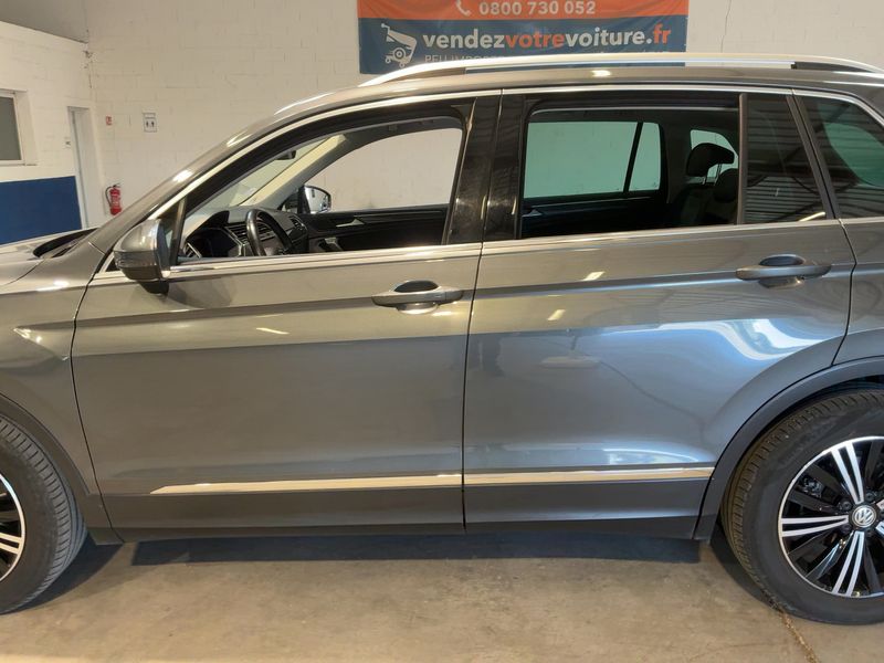 Volkswagen Tiguan 2.0 TDI Carat Exclusive BlueMotion Tech — zdjęcie 4