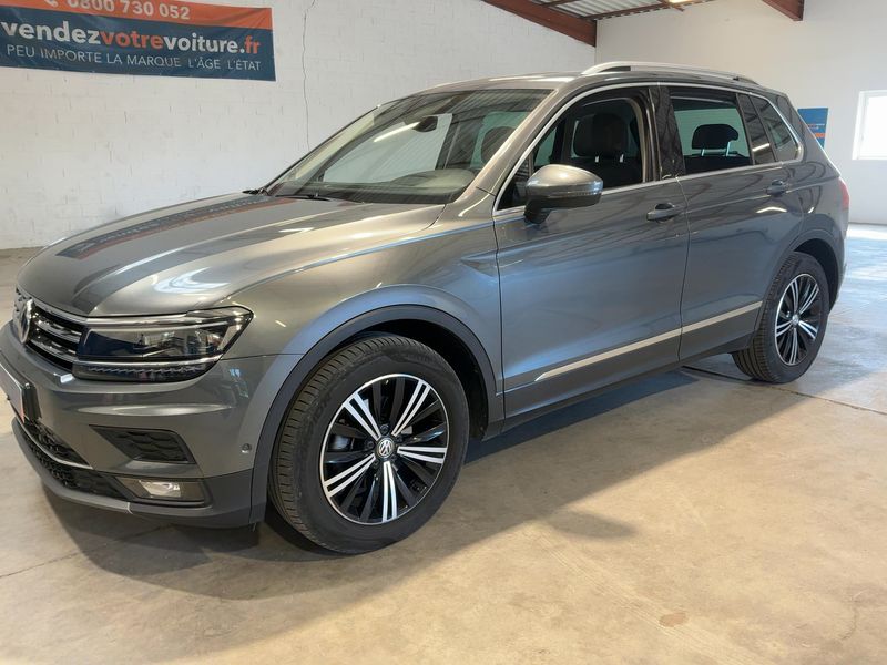 Volkswagen Tiguan 2.0 TDI Carat Exclusive BlueMotion Tech — zdjęcie 2