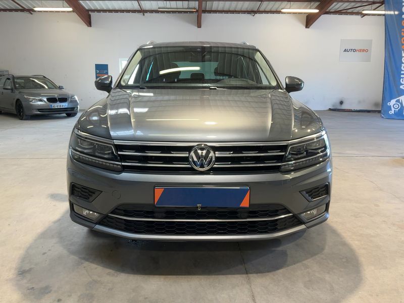 Volkswagen Tiguan 2.0 TDI Carat Exclusive BlueMotion Tech — zdjęcie 9
