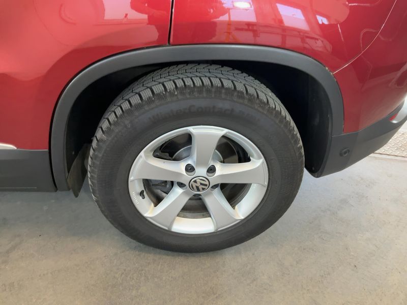Volkswagen Tiguan 1.4 TSI Karat BlueMotion Tech 2014 – снимка 5