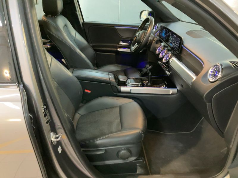 Mercedes-Benz GLB-Klasse GLB 200 d Progressive — zdjęcie 11