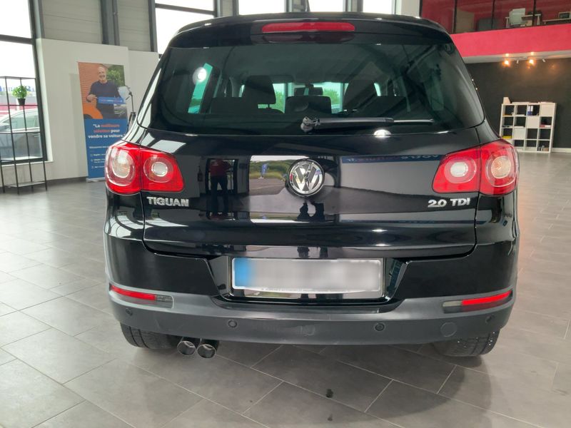 Volkswagen Tiguan 2.0 TDI Sport & Style 4Motion — zdjęcie 5