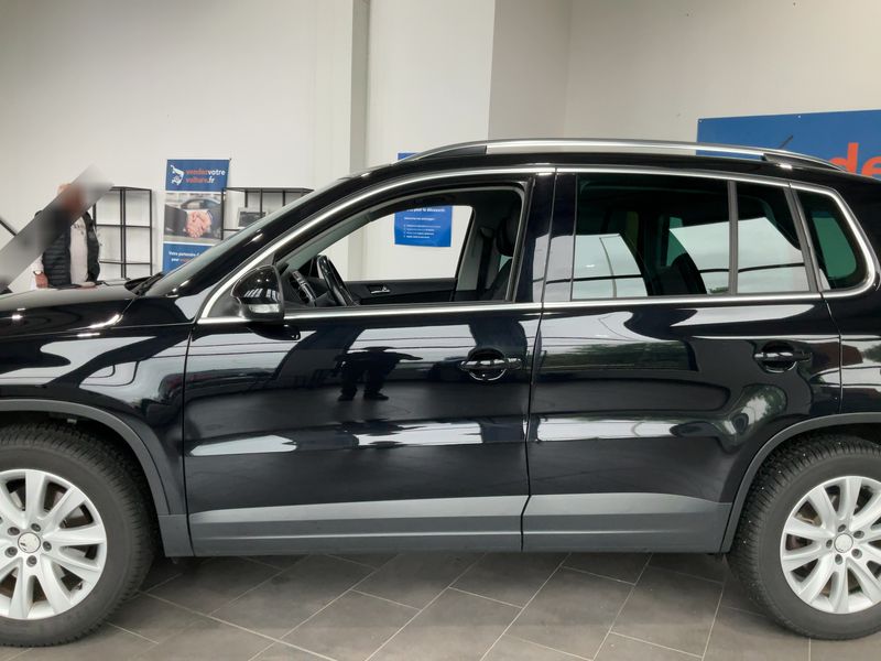 Volkswagen Tiguan 2.0 TDI Sport & Style 4Motion — zdjęcie 4