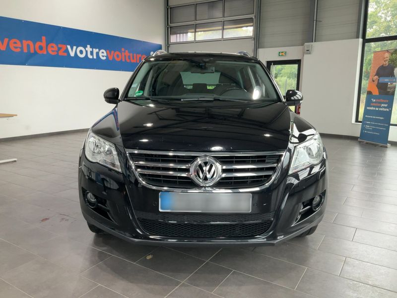 Volkswagen Tiguan 2.0 TDI Sport & Style 4Motion — zdjęcie 9