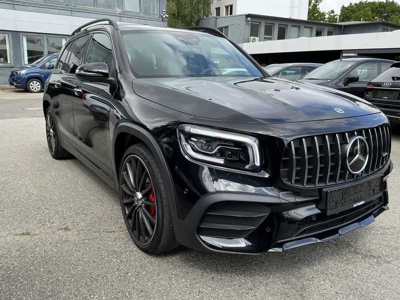 Mercedes-Benz GLB-Klasse GLB 35 AMG 4Matic — zdjęcie 8