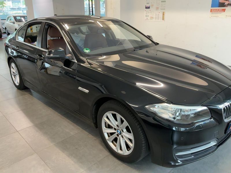 BMW 5er 530d xDrive 2015 – снимка 12