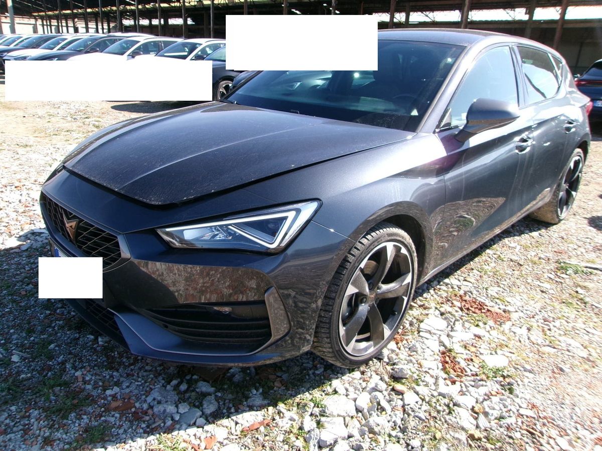 Cupra Leon 2024 — photo 1