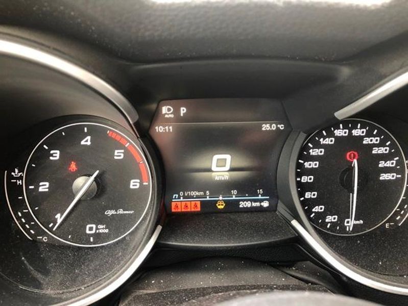 Alfa Romeo Stelvio 2.2 JTDM Sprint Q4 — zdjęcie 12