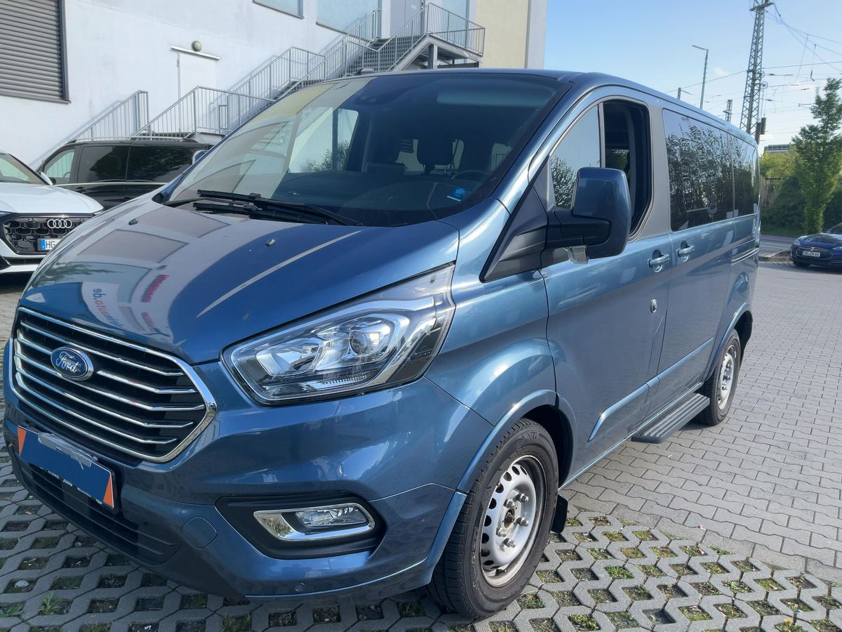 Ford Tourneo 2020 — photo 1