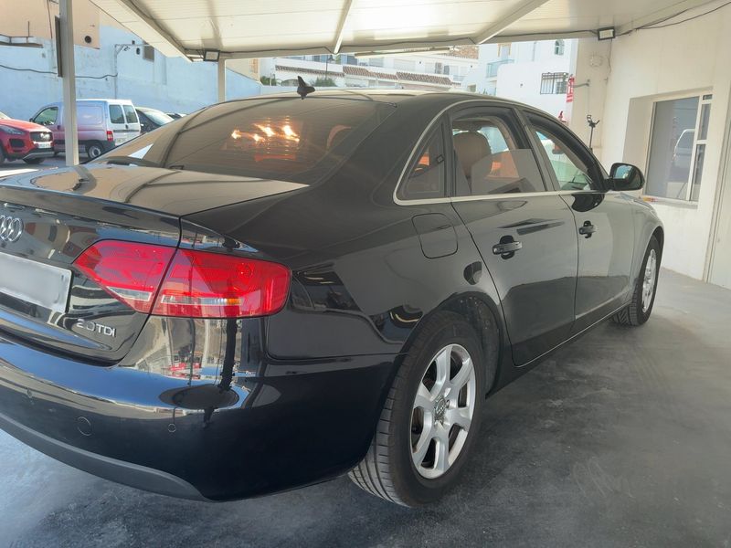 Audi A4 2.0 TDI — zdjęcie 6
