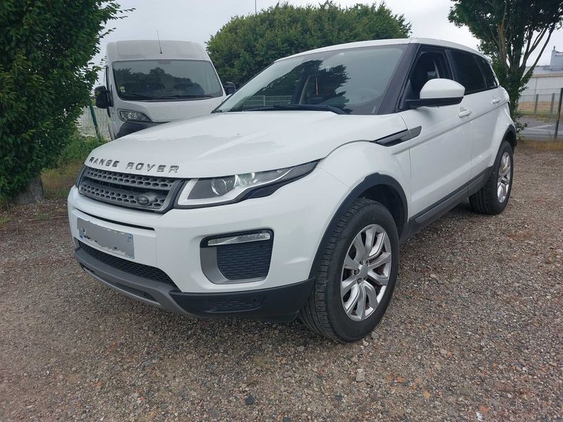 Land Rover Evoque 2.0 Td4 SE — zdjęcie 2